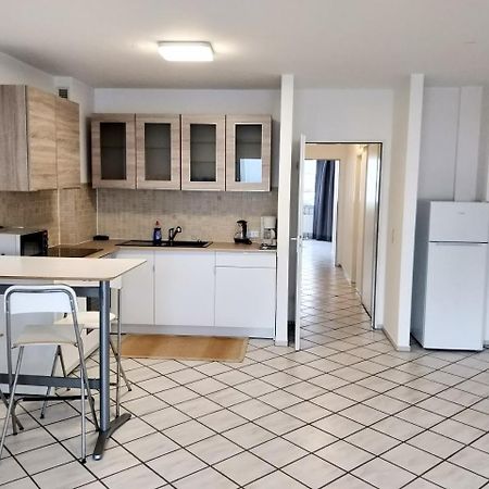 Avi Deluxe Altstadt Apart Apartment Дюселдорф Екстериор снимка